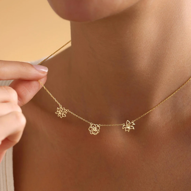 Birth Flower Necklace - Collier de fleurs de naissance personnalisé