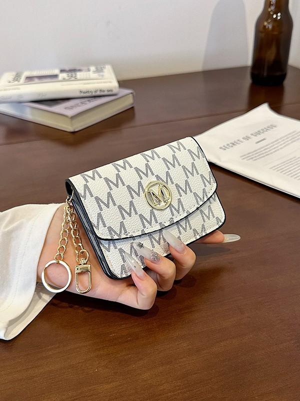 Porte-cartes en similicuir à i - Monogram Keychain Leather avis et prix