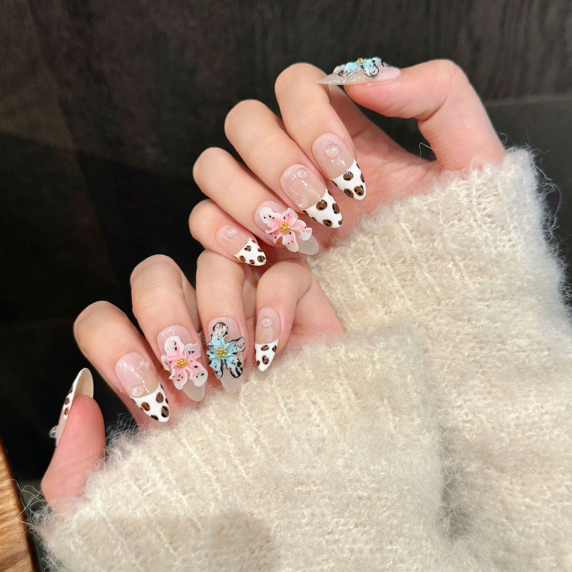 Faux ongles en amande brillant - Pressed Flower Art avis et prix